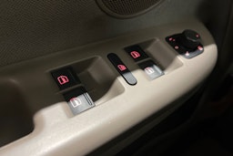 ruskea (beige) Volkswagen Golf Plus 2010 kuva 24.