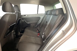 met. harmaa Volkswagen Golf Plus 2010 kuva 8.