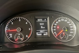 met. harmaa Volkswagen Golf Plus 2010 kuva 16.