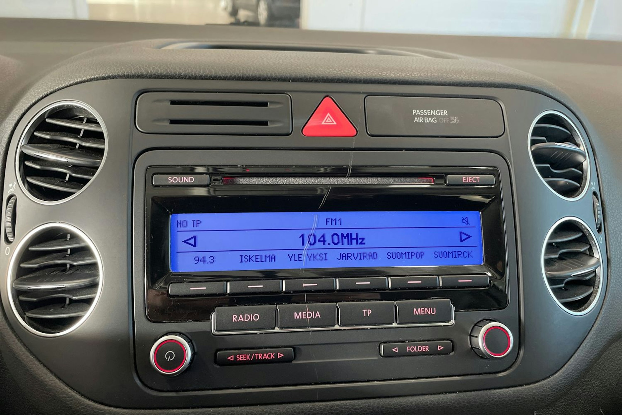 met. harmaa Volkswagen Golf Plus 2010 kuva 18.