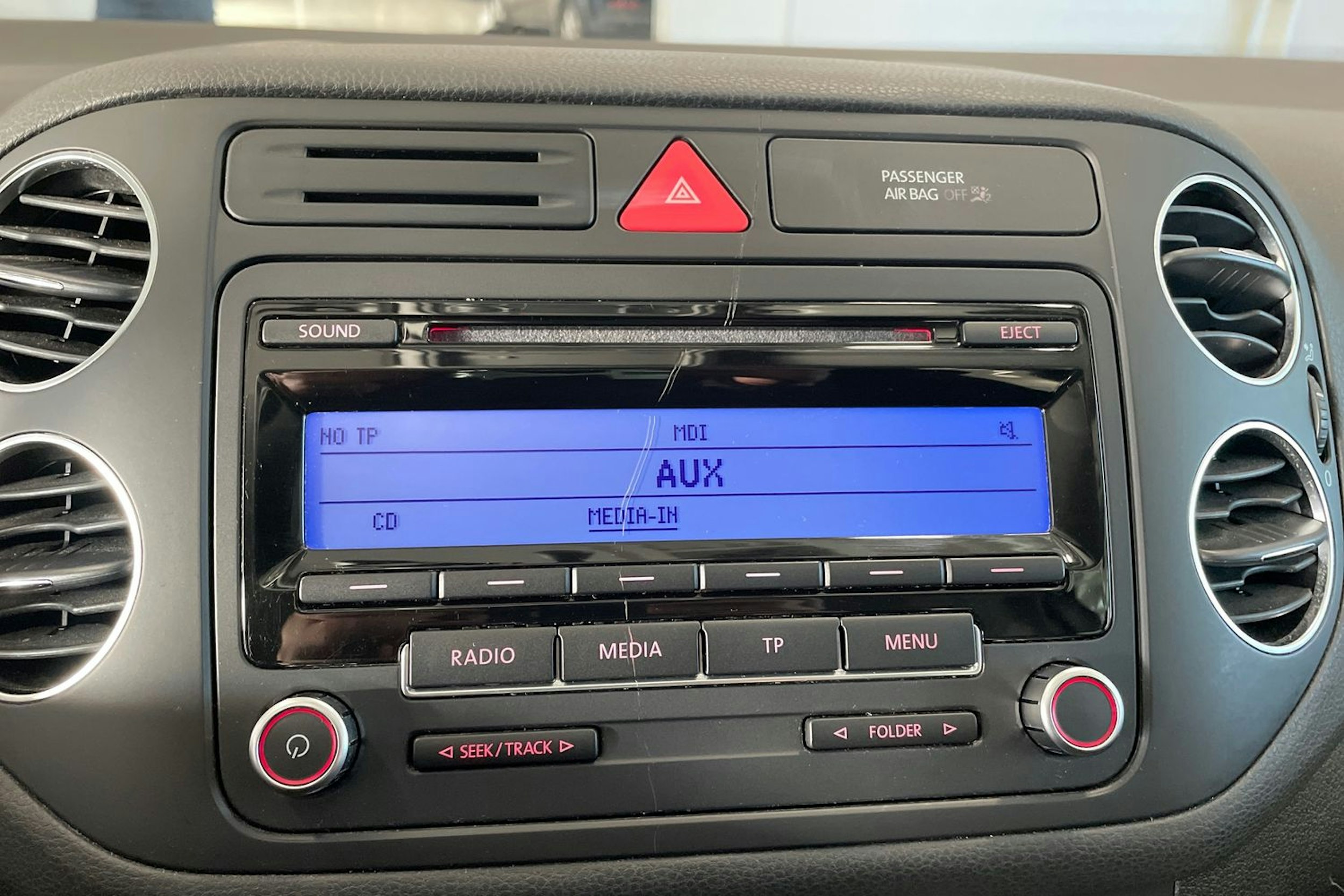 met. harmaa Volkswagen Golf Plus 2010 kuva 19.