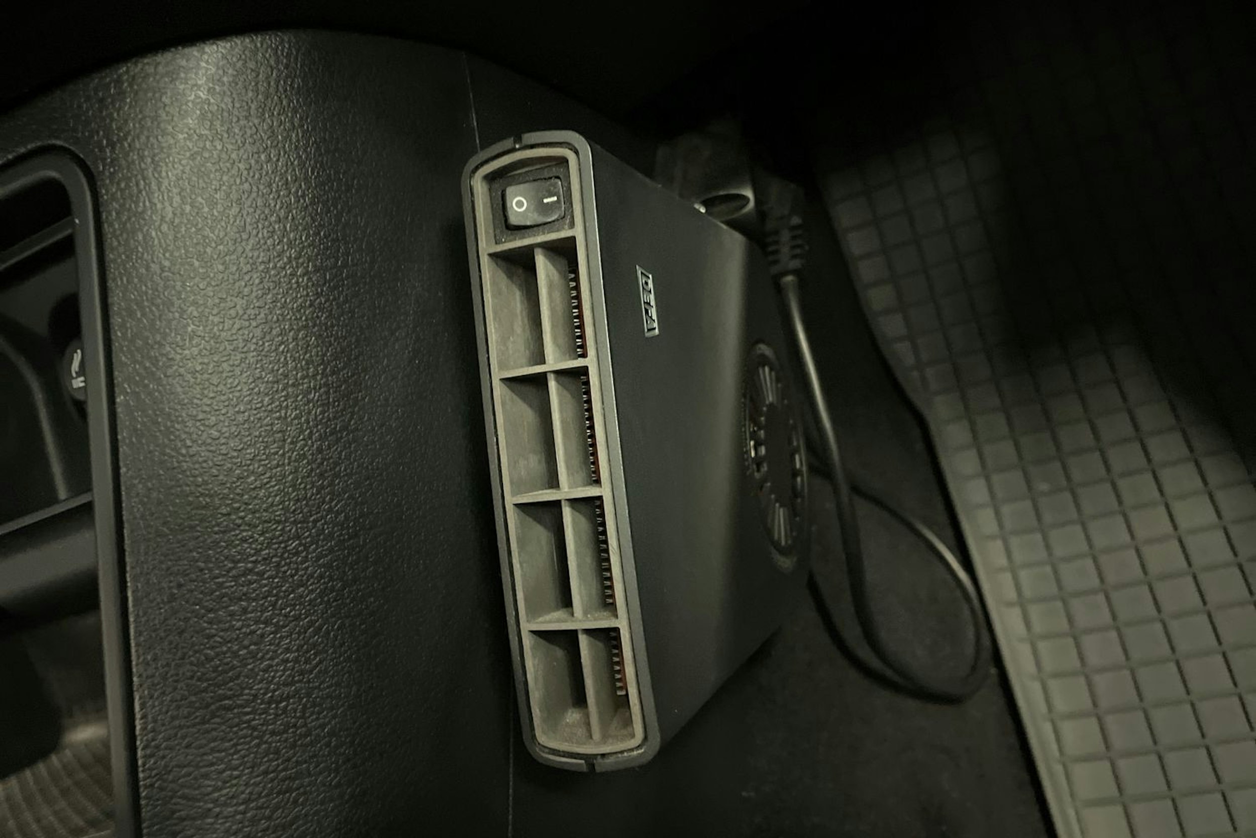 met. harmaa Volkswagen Golf Plus 2010 kuva 22.