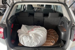 met. harmaa Volkswagen Golf Plus 2010 kuva 26.