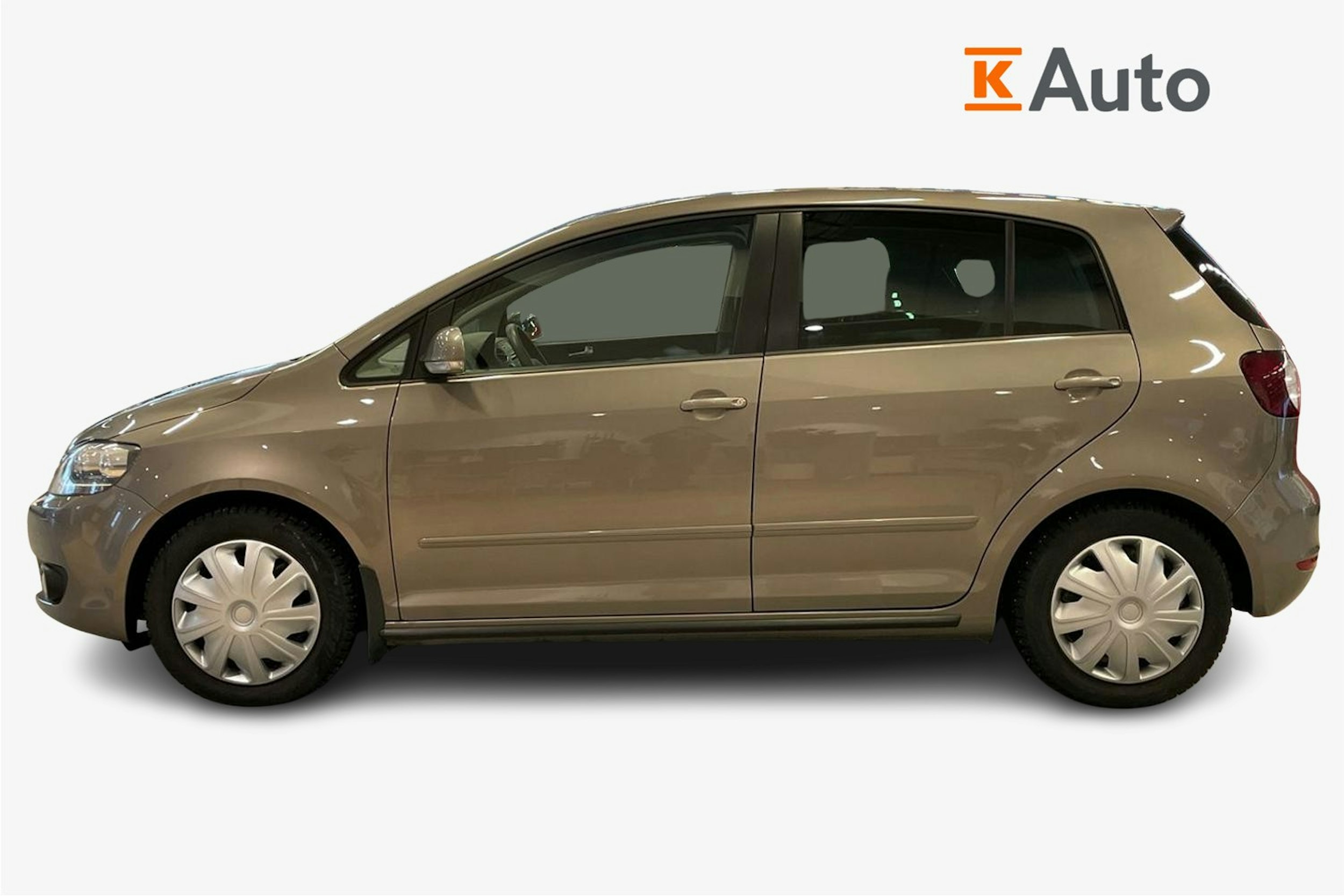 ruskea (beige) Volkswagen Golf Plus 2010 kuva 6.
