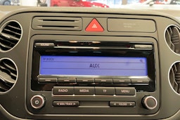 ruskea (beige) Volkswagen Golf Plus 2010 kuva 16.