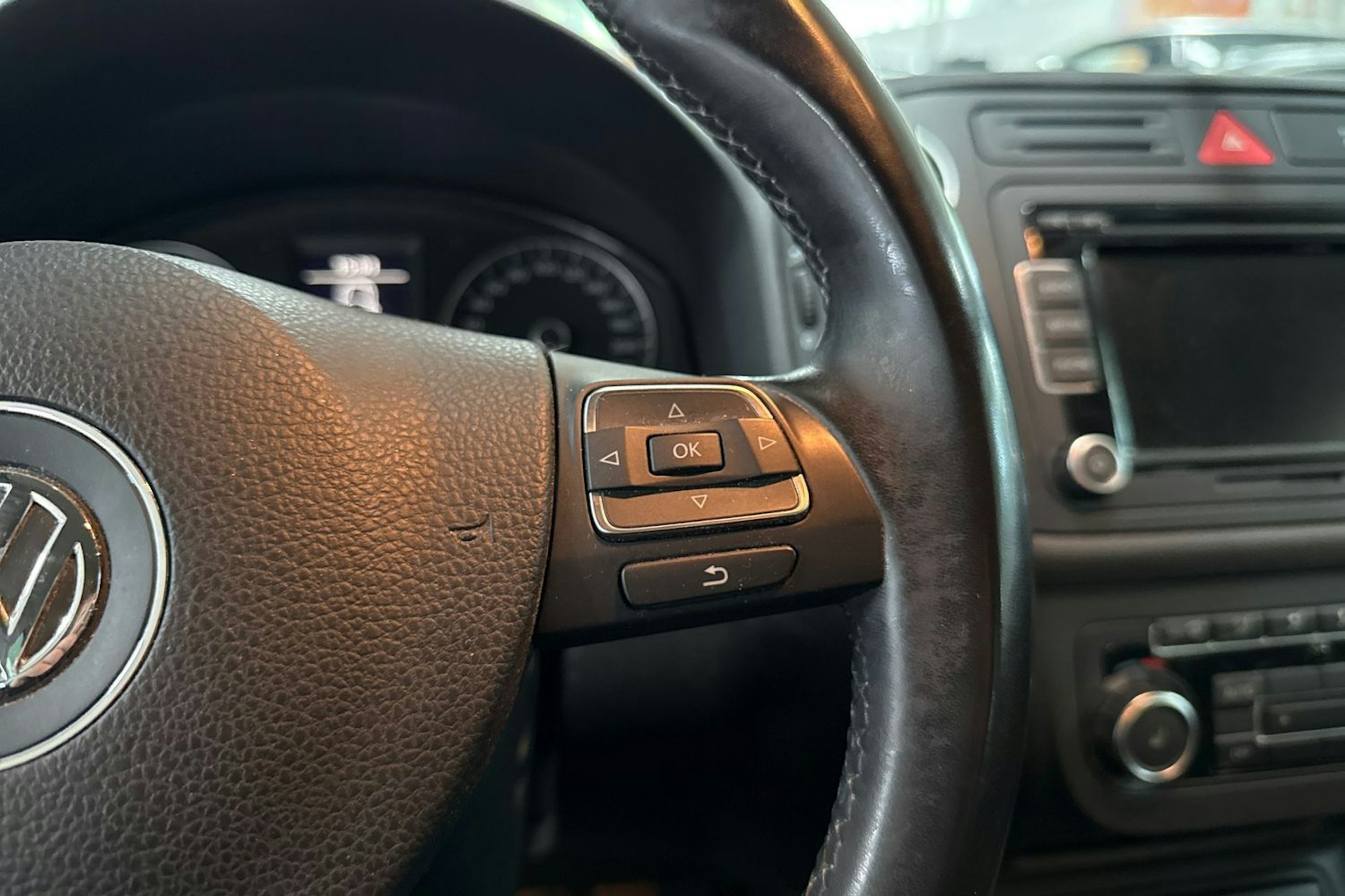 Musta Volkswagen Golf Plus 2010 kuva 16.