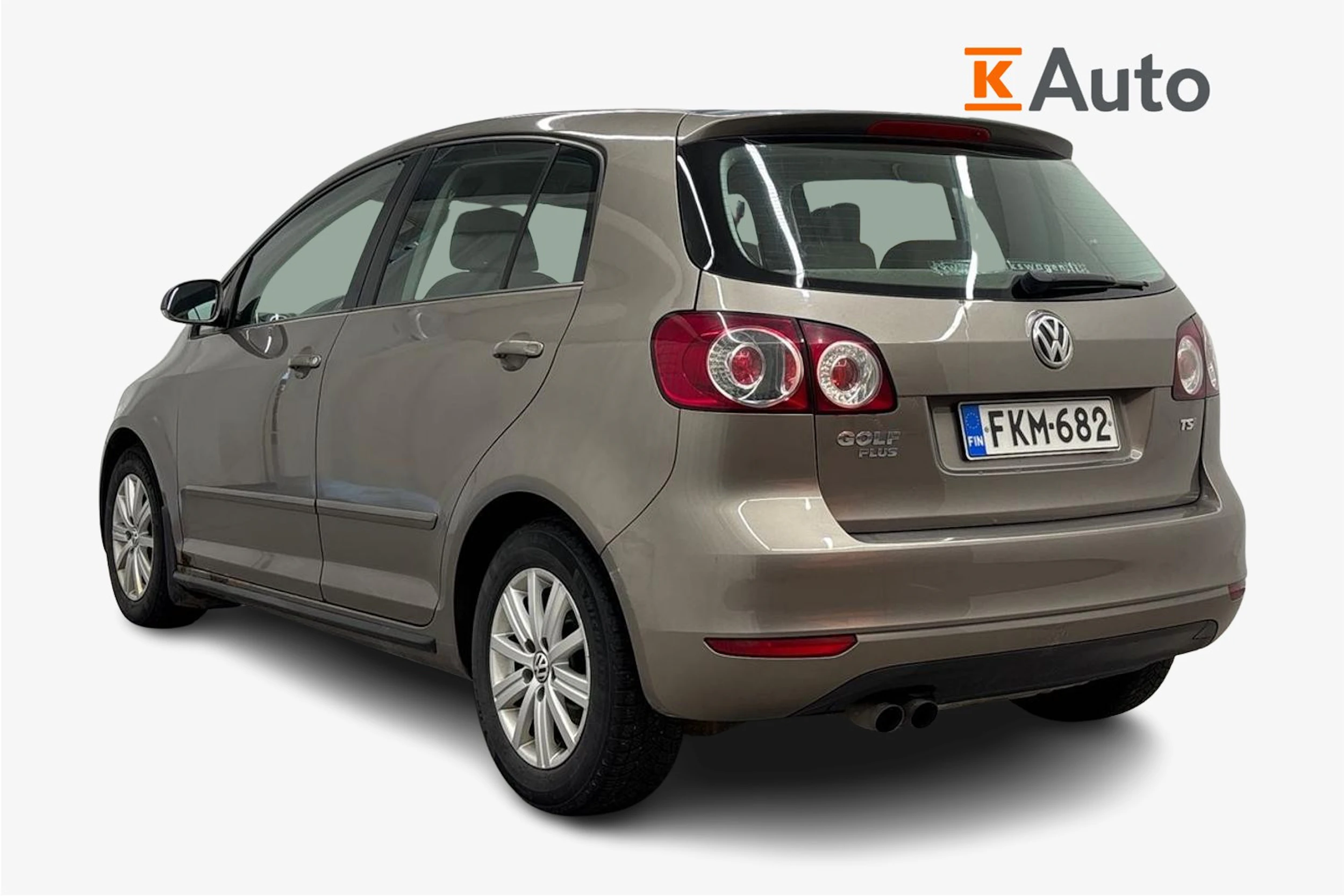 Ruskea (beige) Volkswagen Golf Plus 2011 kuva 2.