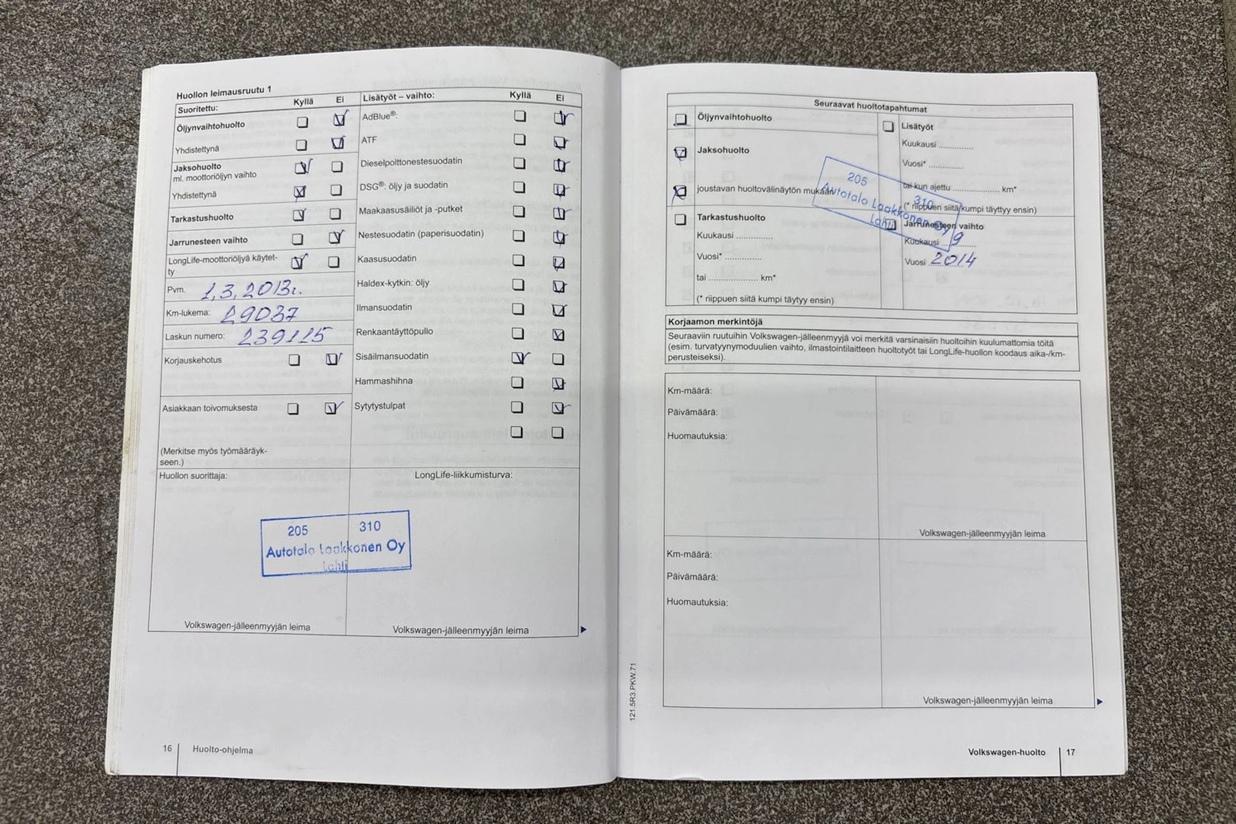 Ruskea (beige) Volkswagen Golf Plus 2011 kuva 20.