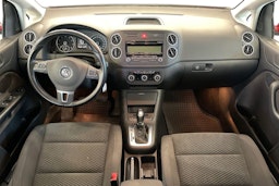 punainen Volkswagen Golf Plus 2011 kuva 9.