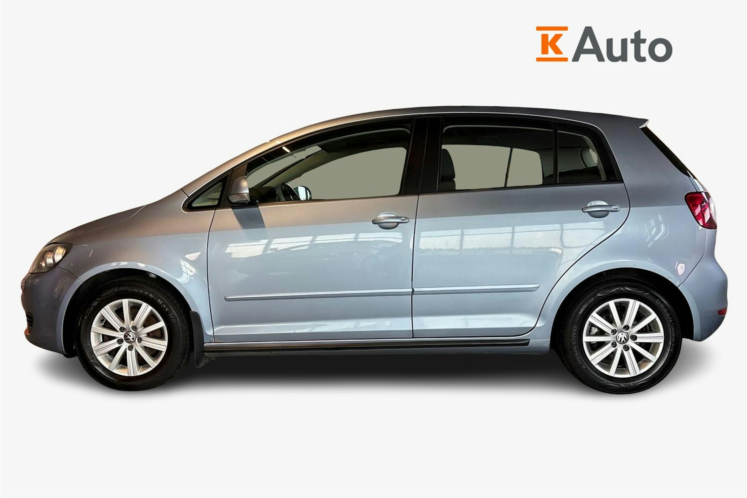 Sininen Volkswagen Golf Plus 2011 kuva 6.
