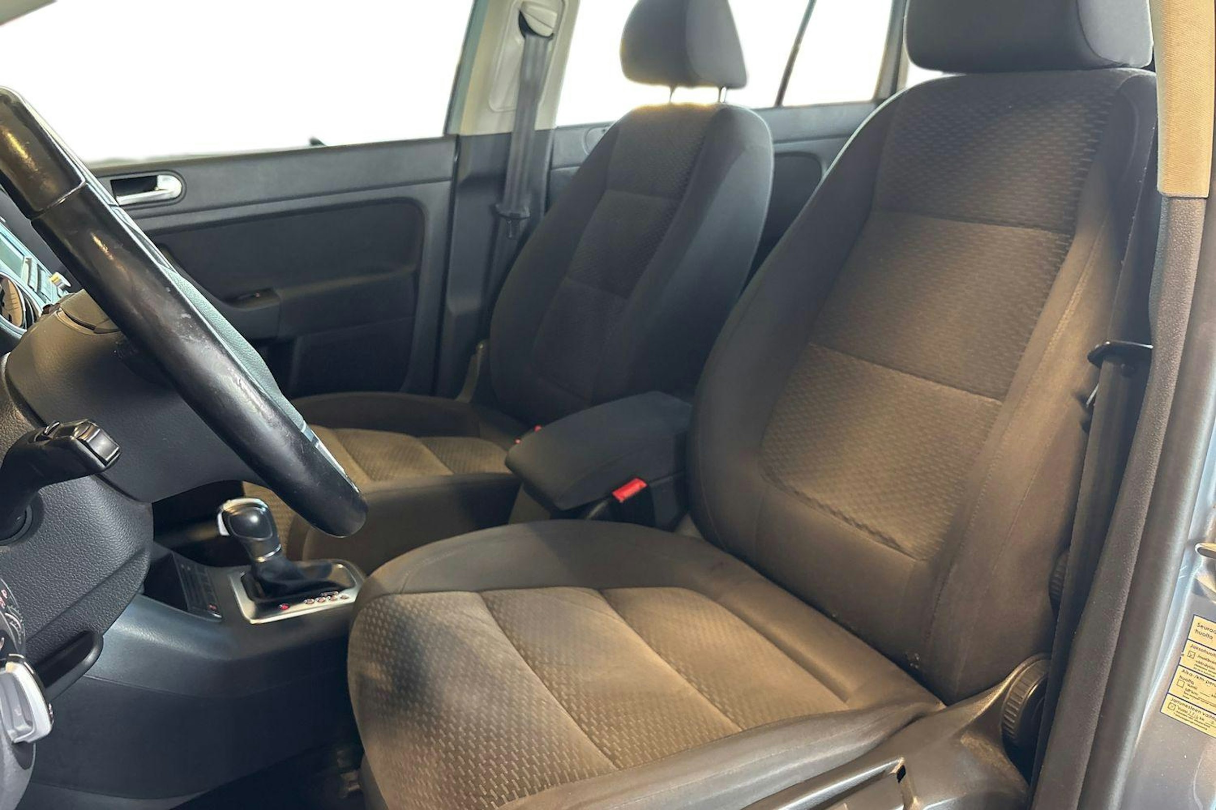 Sininen Volkswagen Golf Plus 2011 kuva 10.