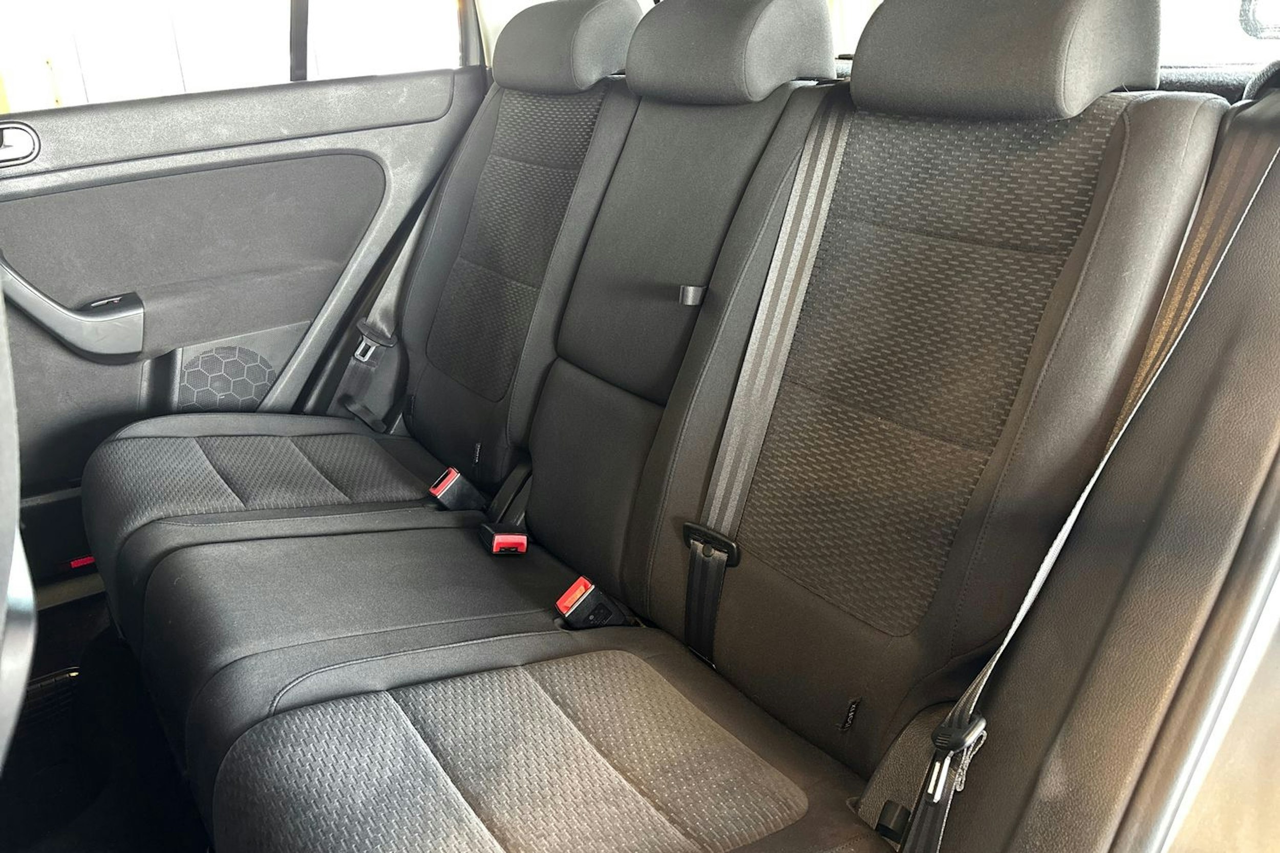 Sininen Volkswagen Golf Plus 2011 kuva 15.