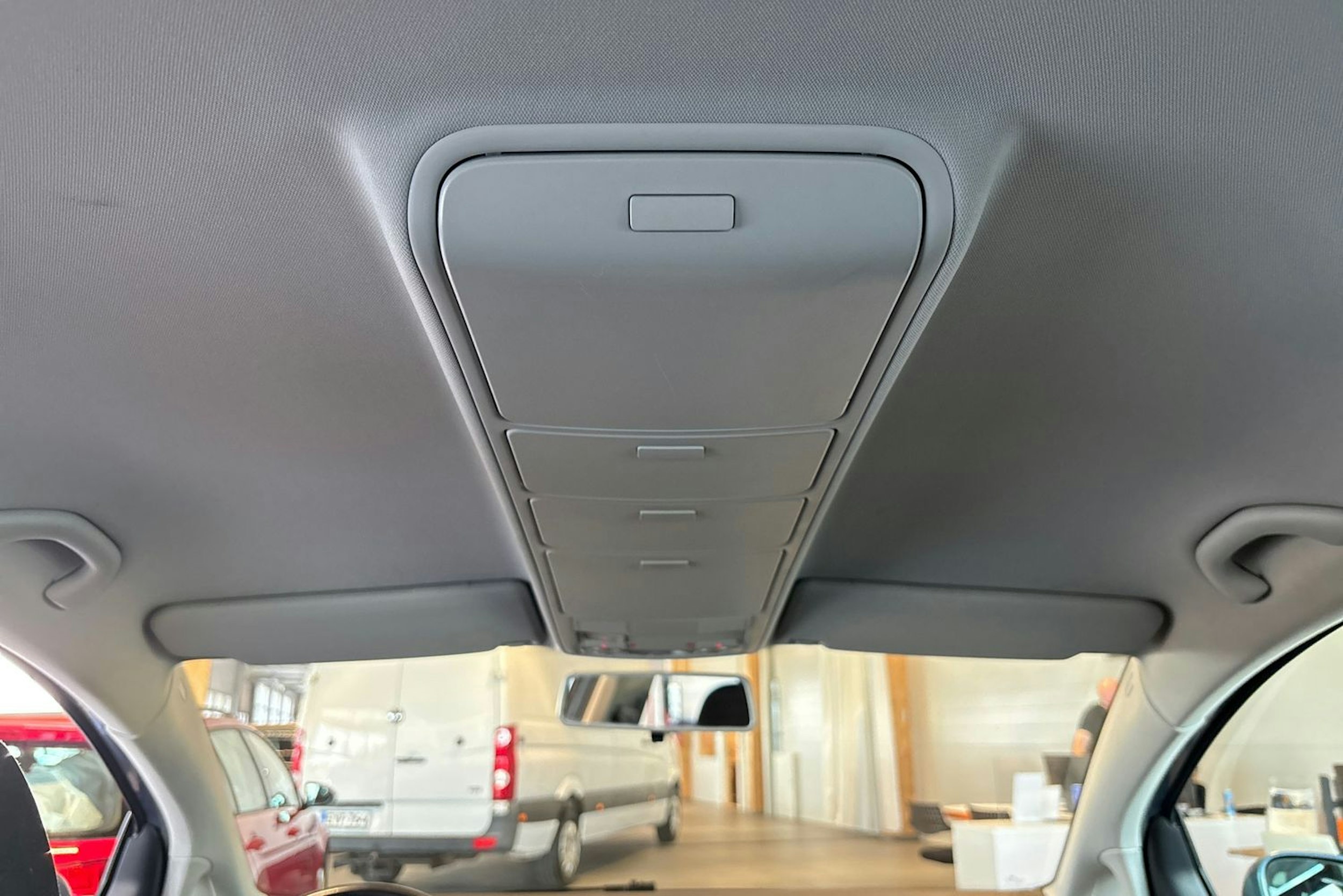 Sininen Volkswagen Golf Plus 2011 kuva 16.