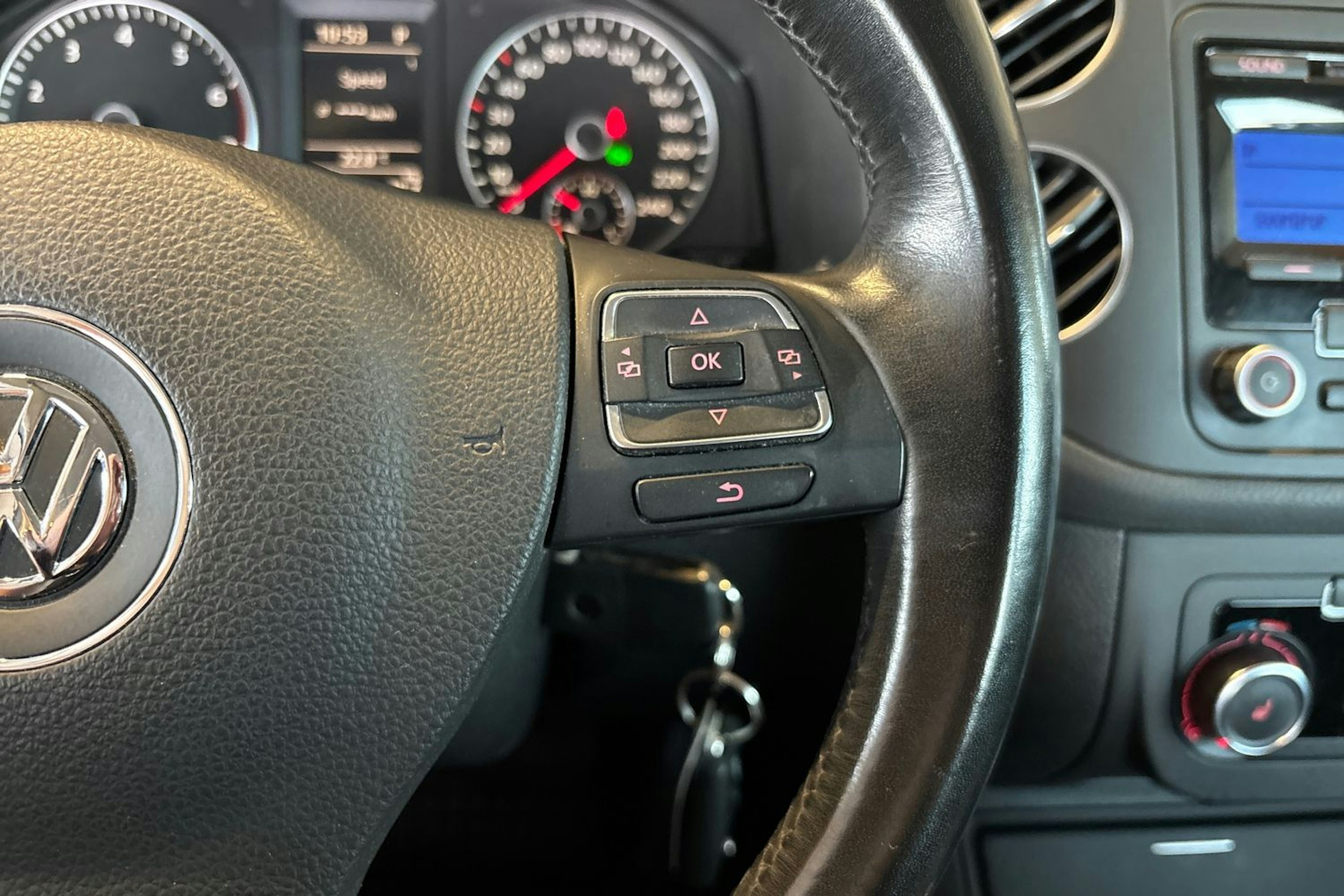 Sininen Volkswagen Golf Plus 2011 kuva 19.