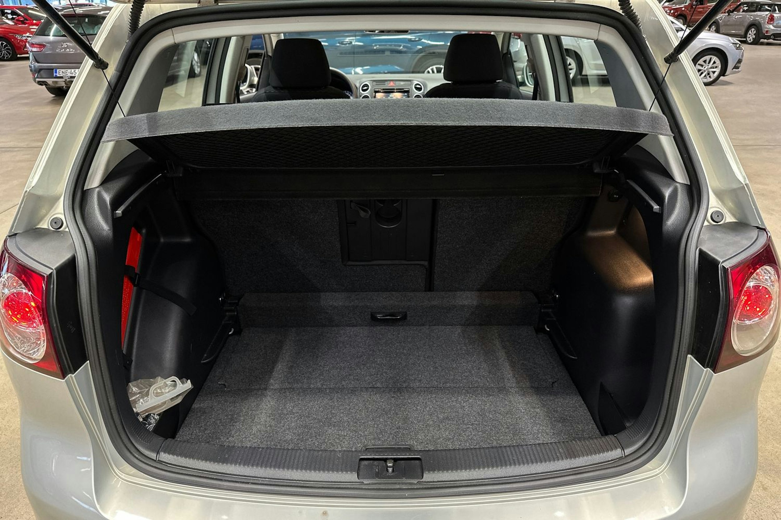 hopea Volkswagen Golf Plus 2011 kuva 25.
