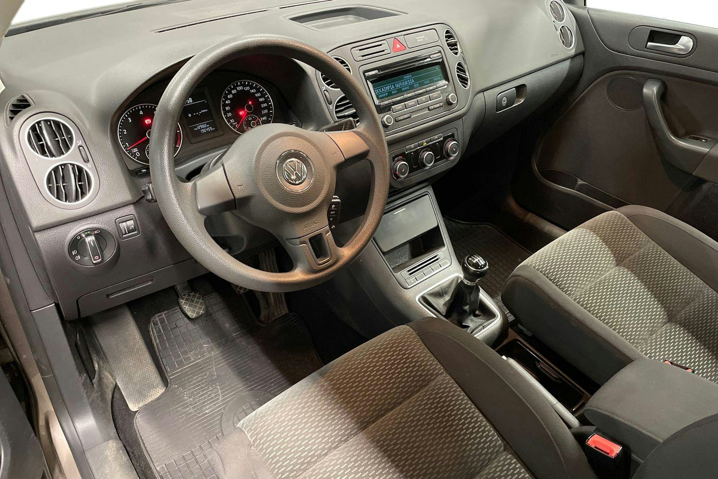 ruskea (beige) Volkswagen Golf Plus 2012 kuva 6.