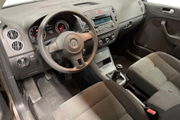 ruskea (beige) Volkswagen Golf Plus 2012 kuva 6.