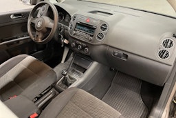 ruskea (beige) Volkswagen Golf Plus 2012 kuva 19.