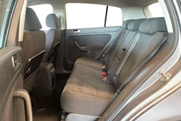 met. harmaa Volkswagen Golf Plus 2011 kuva 11.