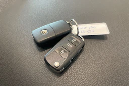 met. harmaa Volkswagen Golf Plus 2011 kuva 27.