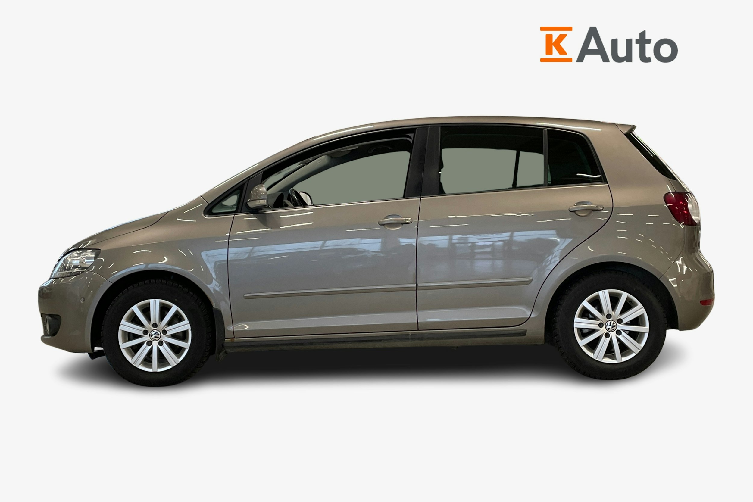 ruskea (beige) Volkswagen Golf Plus 2012 kuva 5.