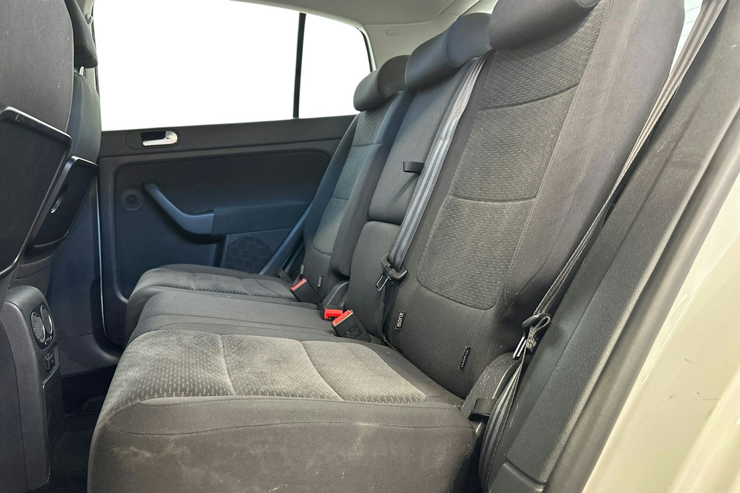 valkoinen Volkswagen Golf Plus 2012 kuva 10.