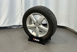 valkoinen Volkswagen Golf Plus 2012 kuva 14.