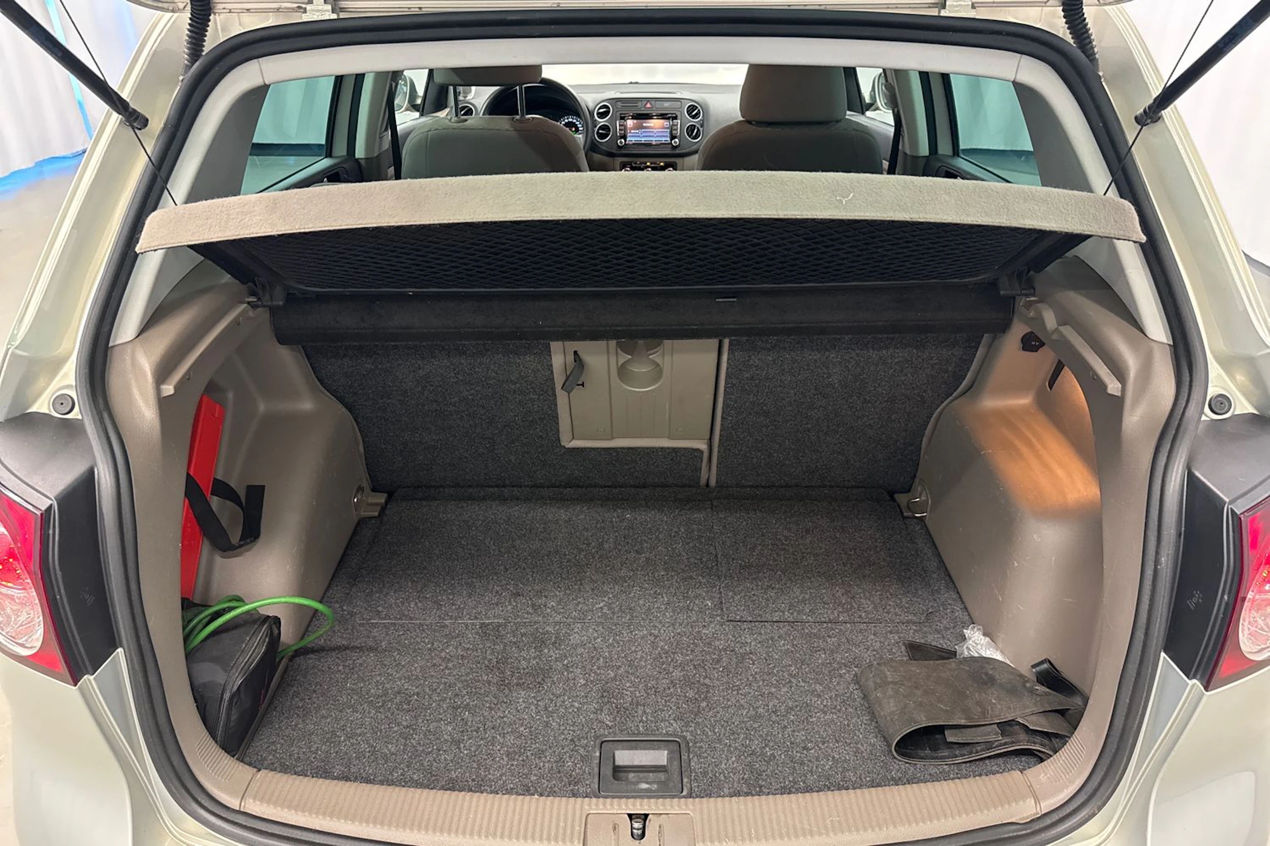 hopea Volkswagen Golf Plus 2013 kuva 17.