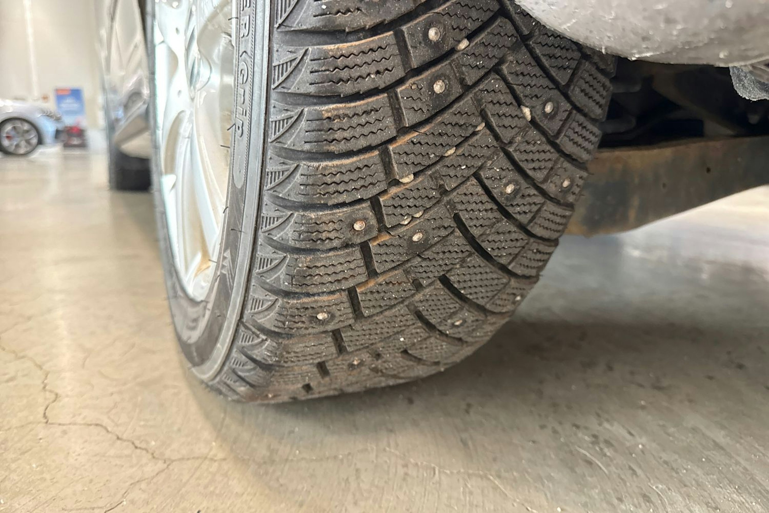 met. ruskea (beige) Volkswagen Golf Plus 2013 kuva 13.