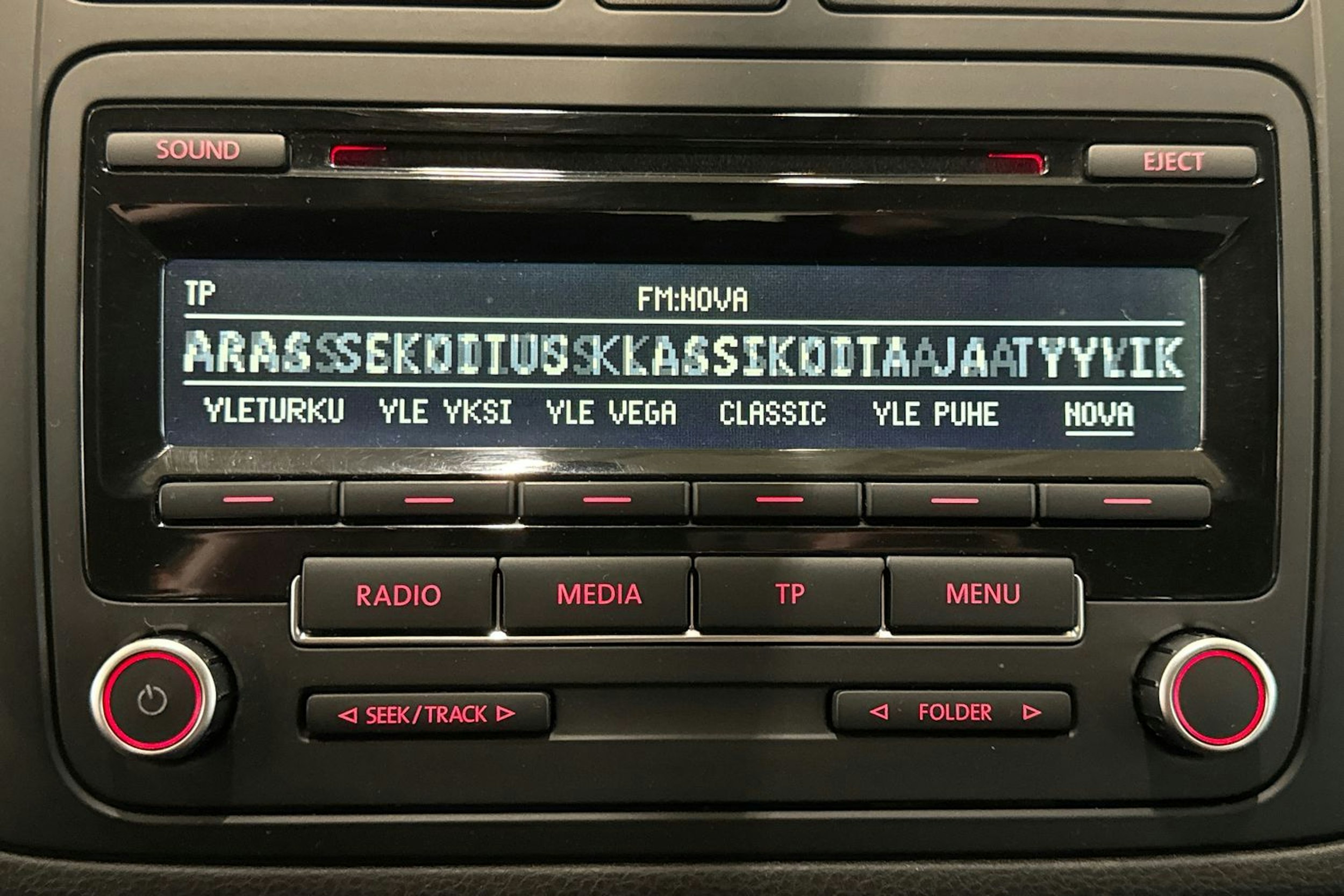 met. ruskea (beige) Volkswagen Golf Plus 2013 kuva 15.