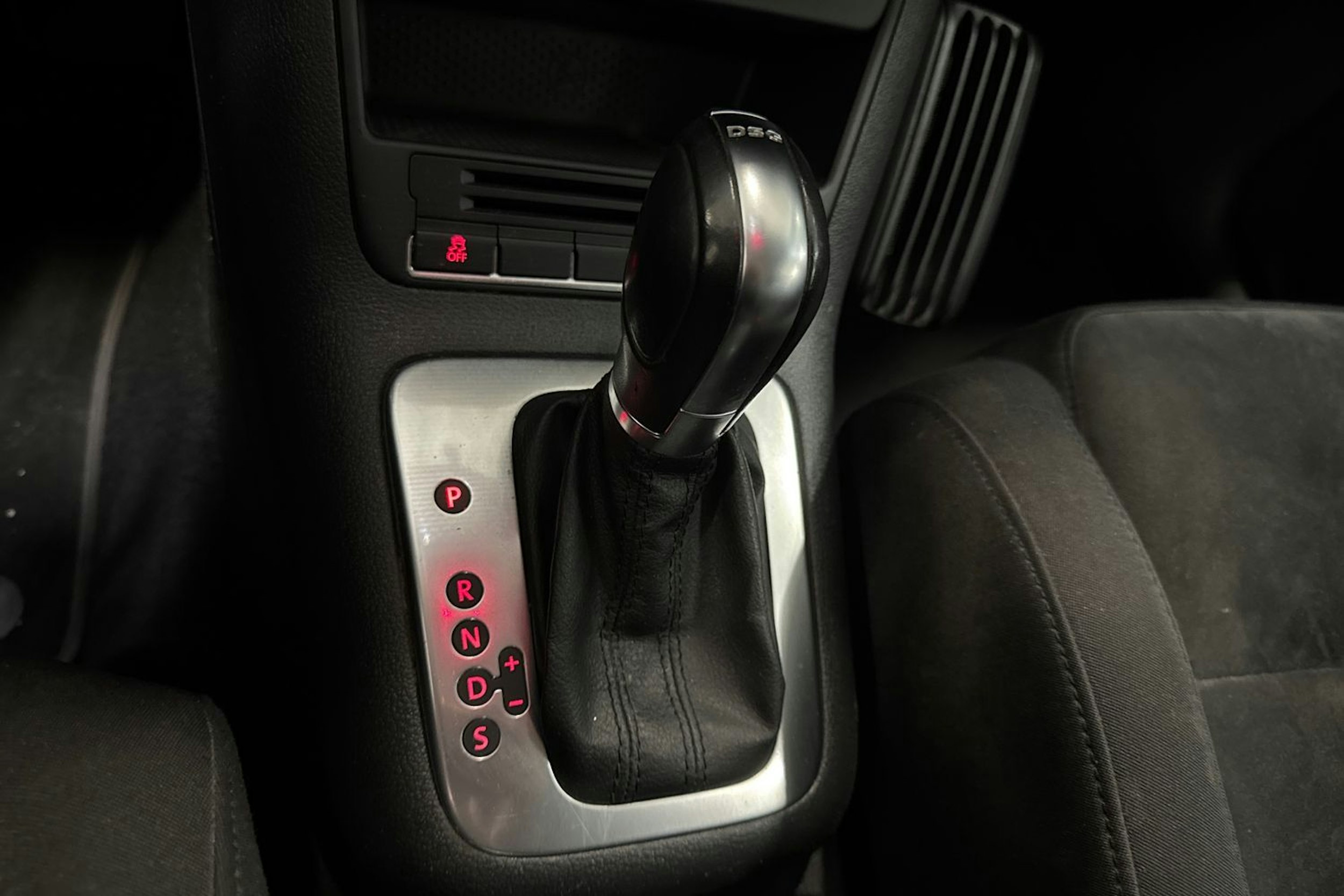 met. ruskea (beige) Volkswagen Golf Plus 2013 kuva 16.