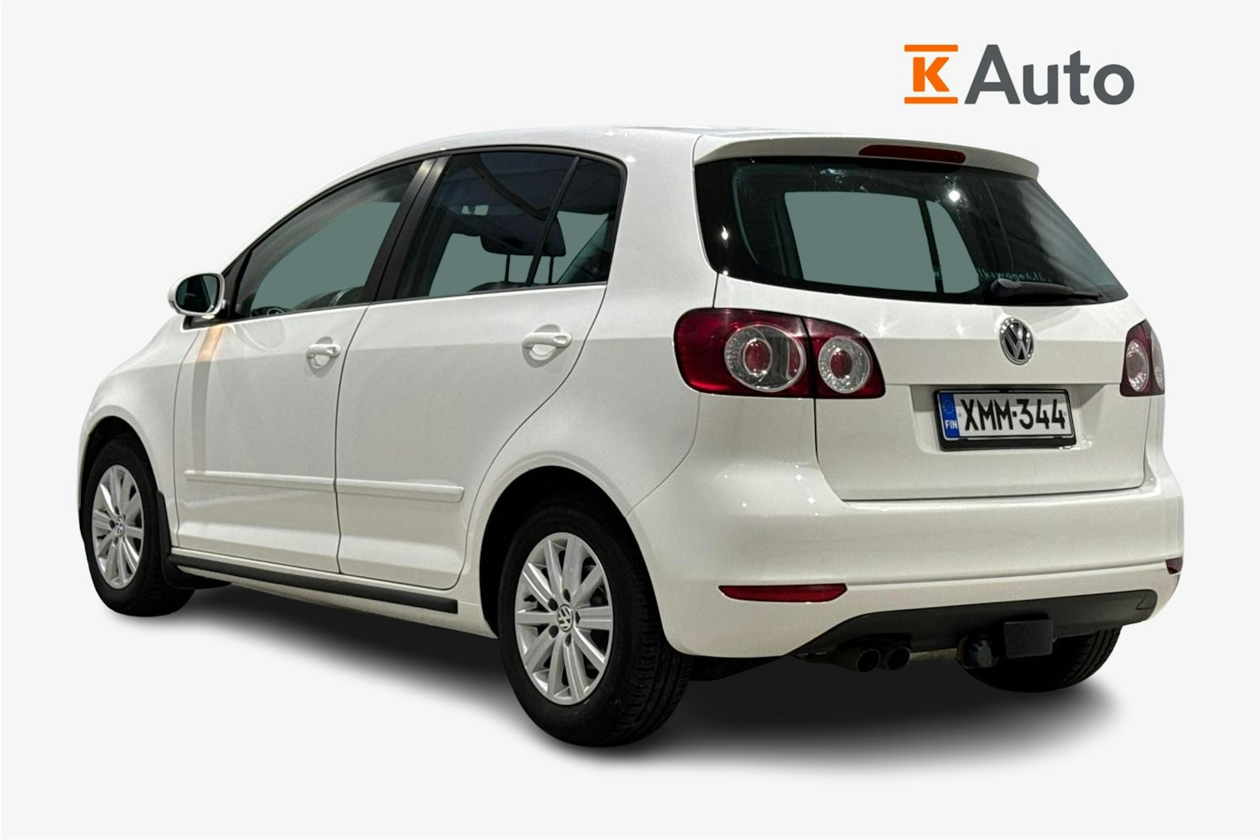valkoinen Volkswagen Golf Plus 2013 kuva 2.