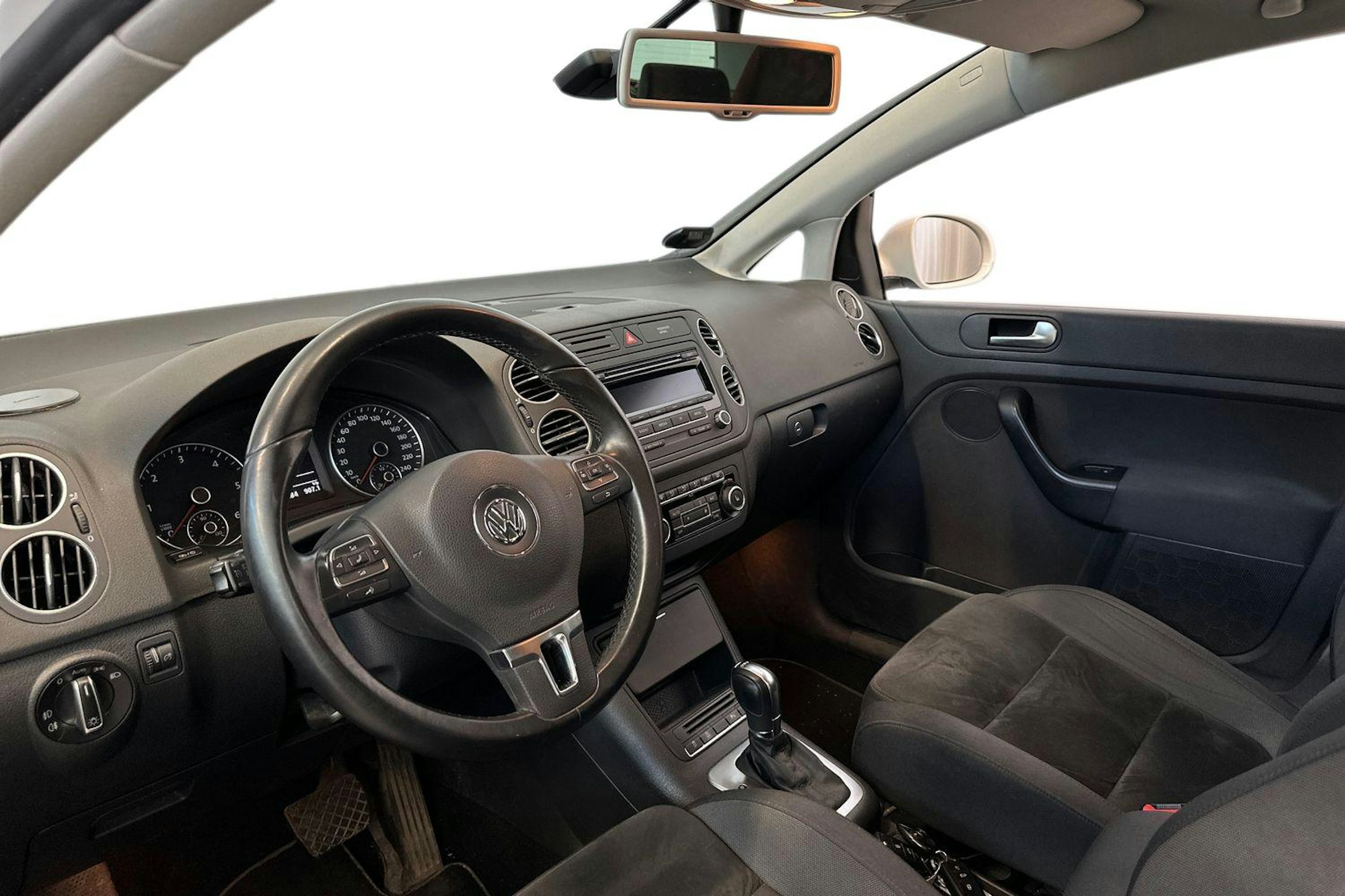 valkoinen Volkswagen Golf Plus 2014 kuva 3.