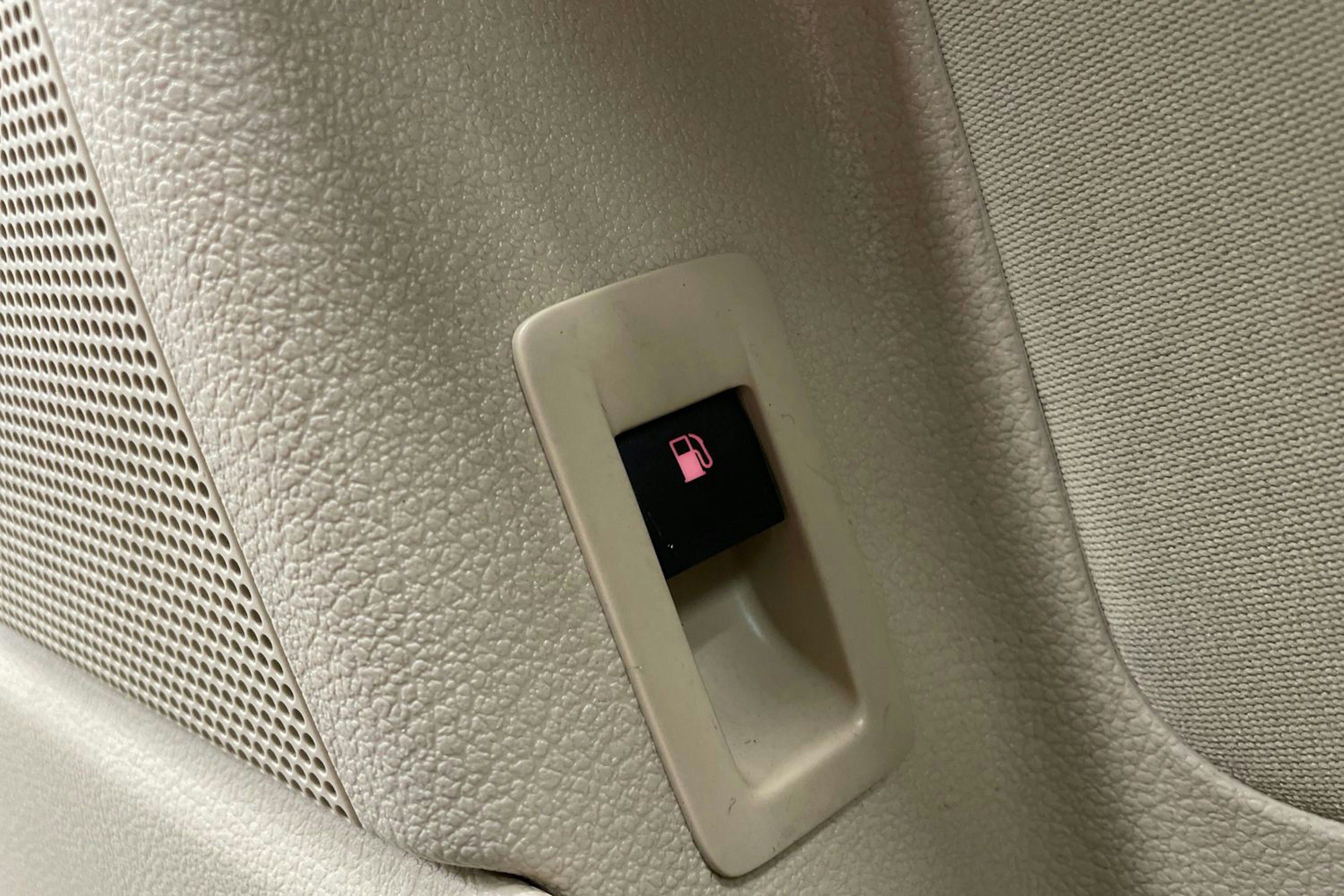 met. ruskea (beige) Volkswagen Golf Plus 2014 kuva 22.