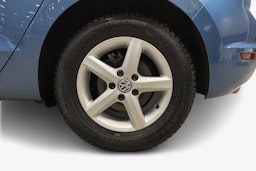 sininen Volkswagen Golf Sportsvan 2014 kuva 11.