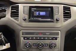 sininen Volkswagen Golf Sportsvan 2014 kuva 20.