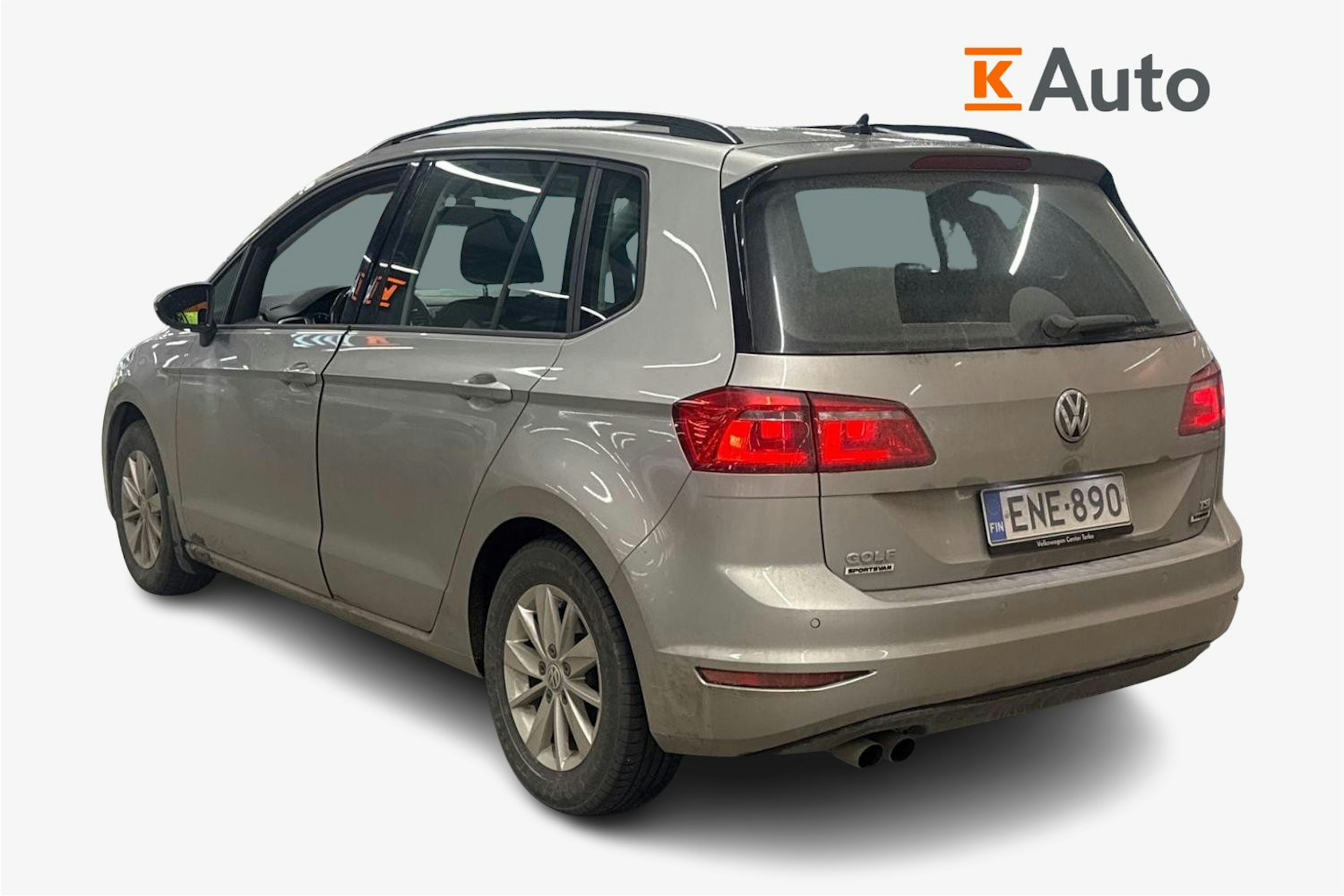 harmaa Volkswagen Golf Sportsvan 2014 kuva 2.