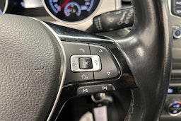 harmaa Volkswagen Golf Sportsvan 2014 kuva 20.