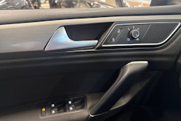 Ruskea (beige) Volkswagen GOLF SPORTSVAN 2014 kuva 22.