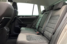 harmaa Volkswagen Golf Sportsvan 2014 kuva 10.