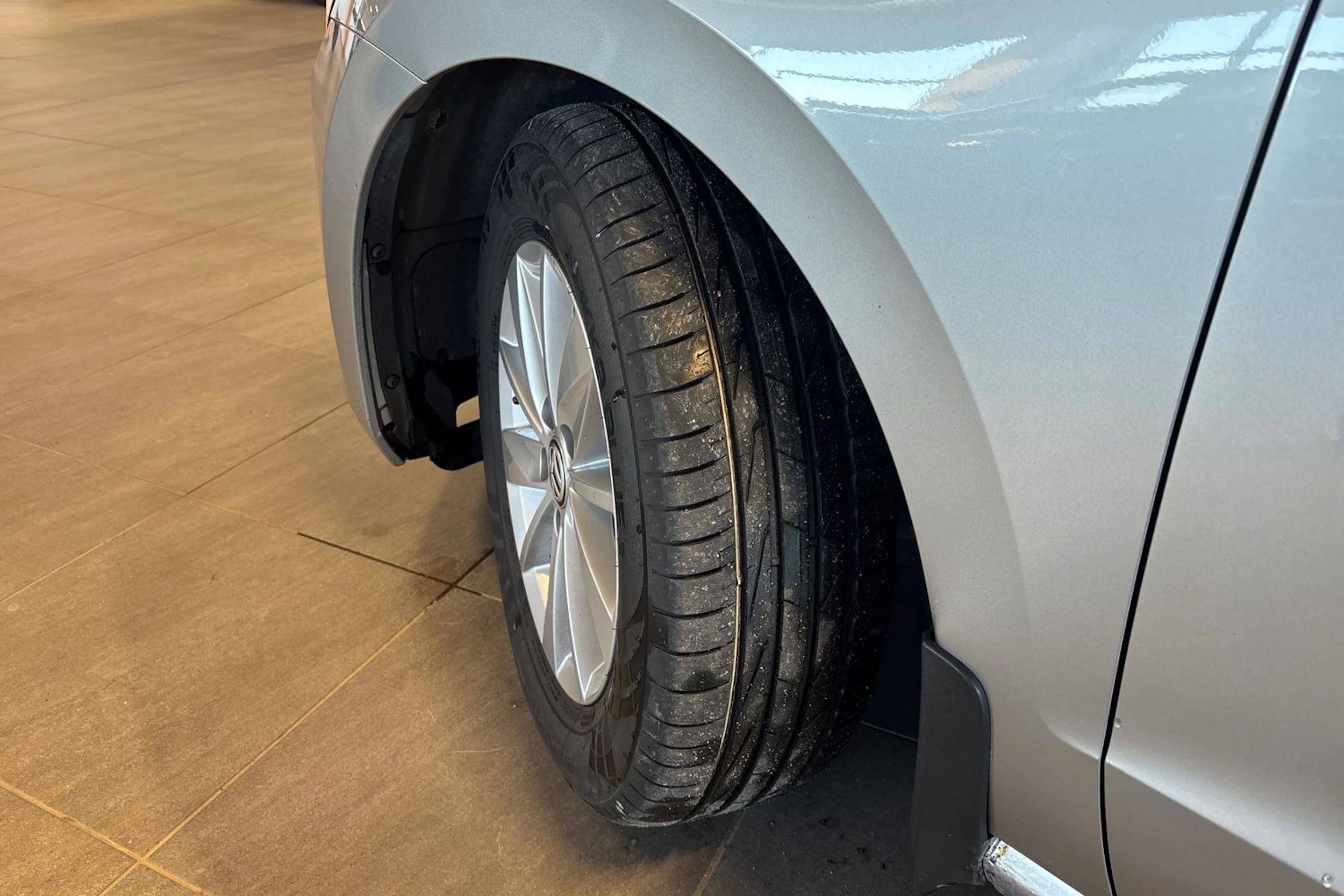 Harmaa Volkswagen GOLF SPORTSVAN 2014 kuva 10.