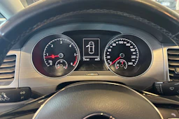 Harmaa Volkswagen GOLF SPORTSVAN 2014 kuva 11.