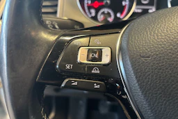 Harmaa Volkswagen GOLF SPORTSVAN 2014 kuva 12.
