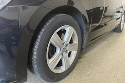 musta Volkswagen Golf Sportsvan 2014 kuva 13.