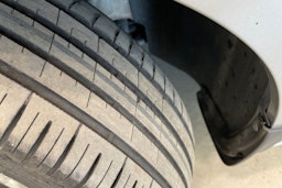 met. harmaa Volkswagen Golf Sportsvan 2014 kuva 13.
