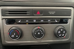 met. harmaa Volkswagen Golf Sportsvan 2014 kuva 21.
