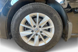 musta Volkswagen Golf Sportsvan 2015 kuva 9.