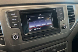 musta Volkswagen Golf Sportsvan 2015 kuva 16.