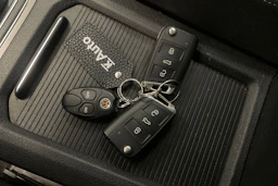 musta Volkswagen Golf Sportsvan 2015 kuva 22.