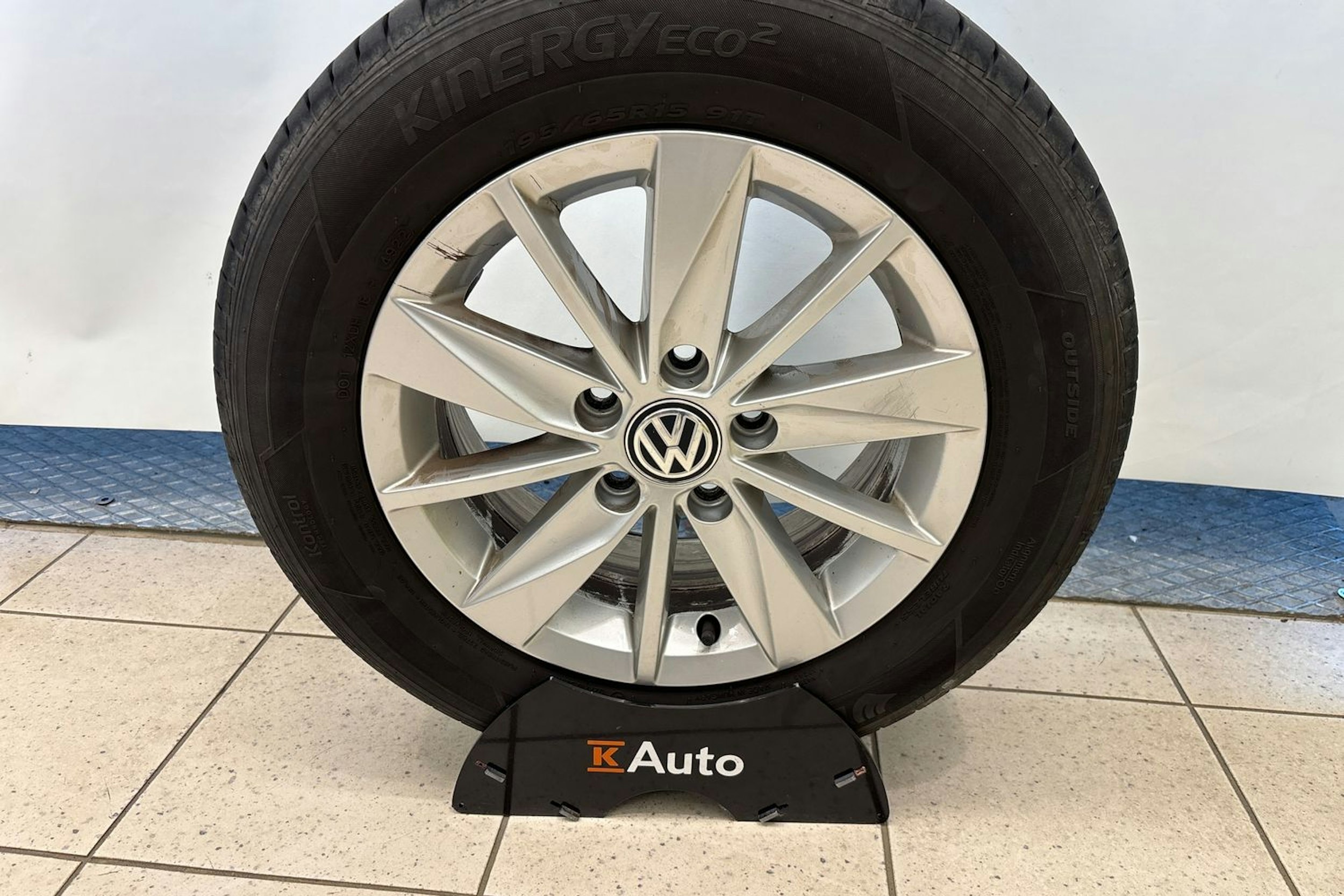 harmaa Volkswagen Golf Sportsvan 2014 kuva 14.